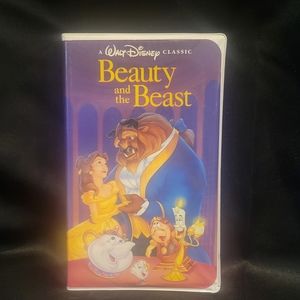 **Black Diamond** A Walt Disney Classic Beauty and the Beast